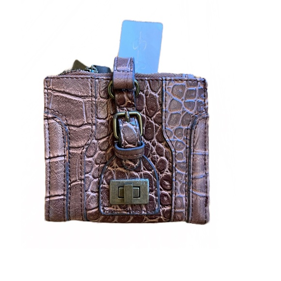 Jessica Simpson Wallet - Picture 2 of 5